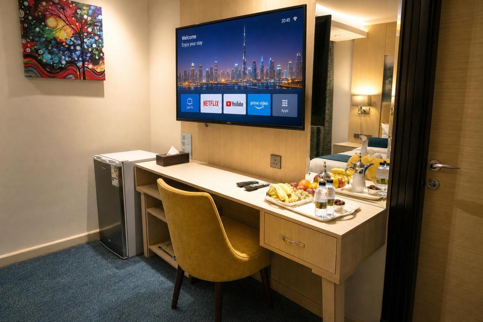 Deluxe King Room