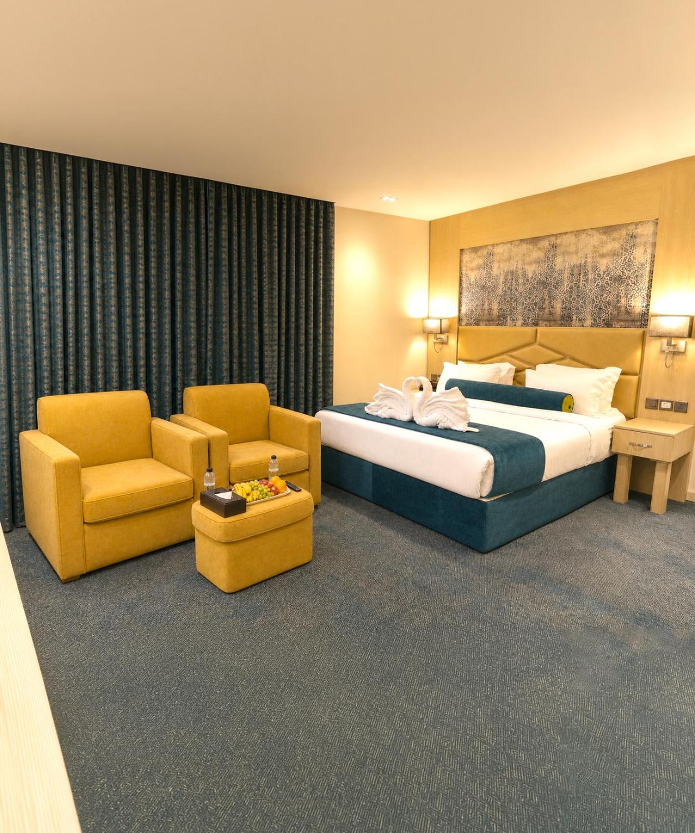Deluxe King Room